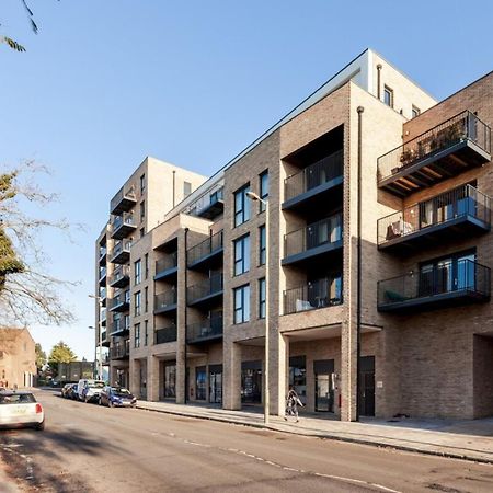 Classy Cricklewood Home 伦敦 外观 照片