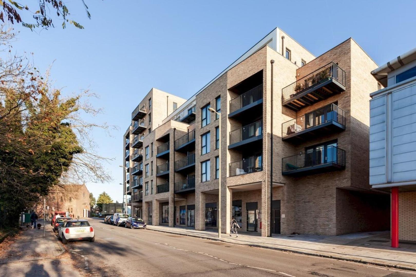 Classy Cricklewood Home 伦敦 外观 照片