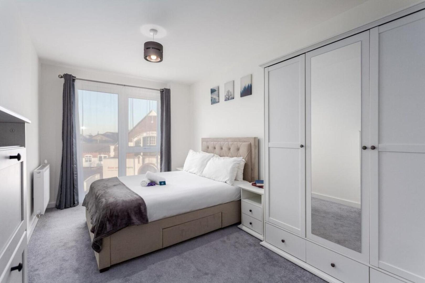 Classy Cricklewood Home 伦敦 外观 照片