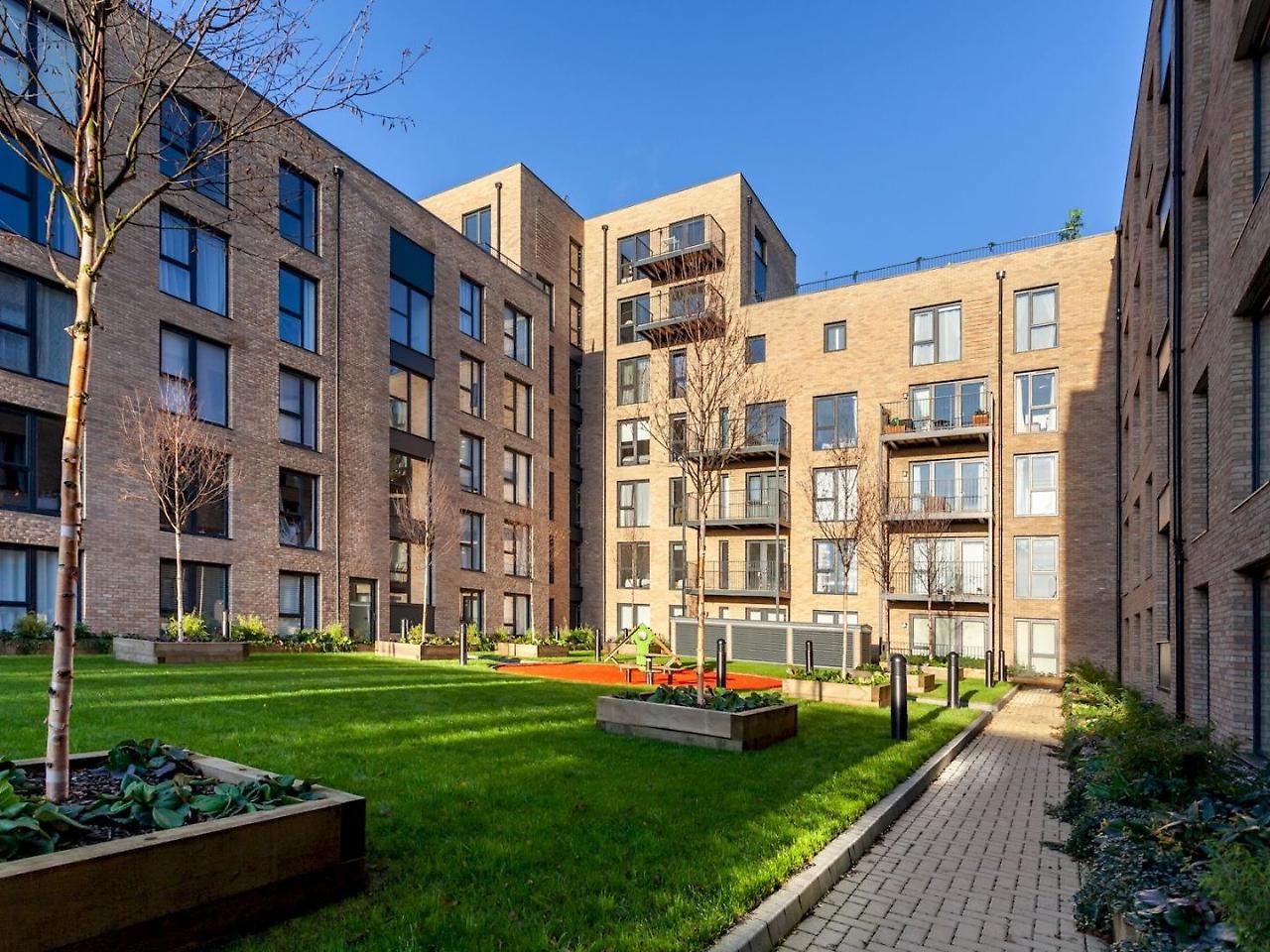 Classy Cricklewood Home 伦敦 外观 照片