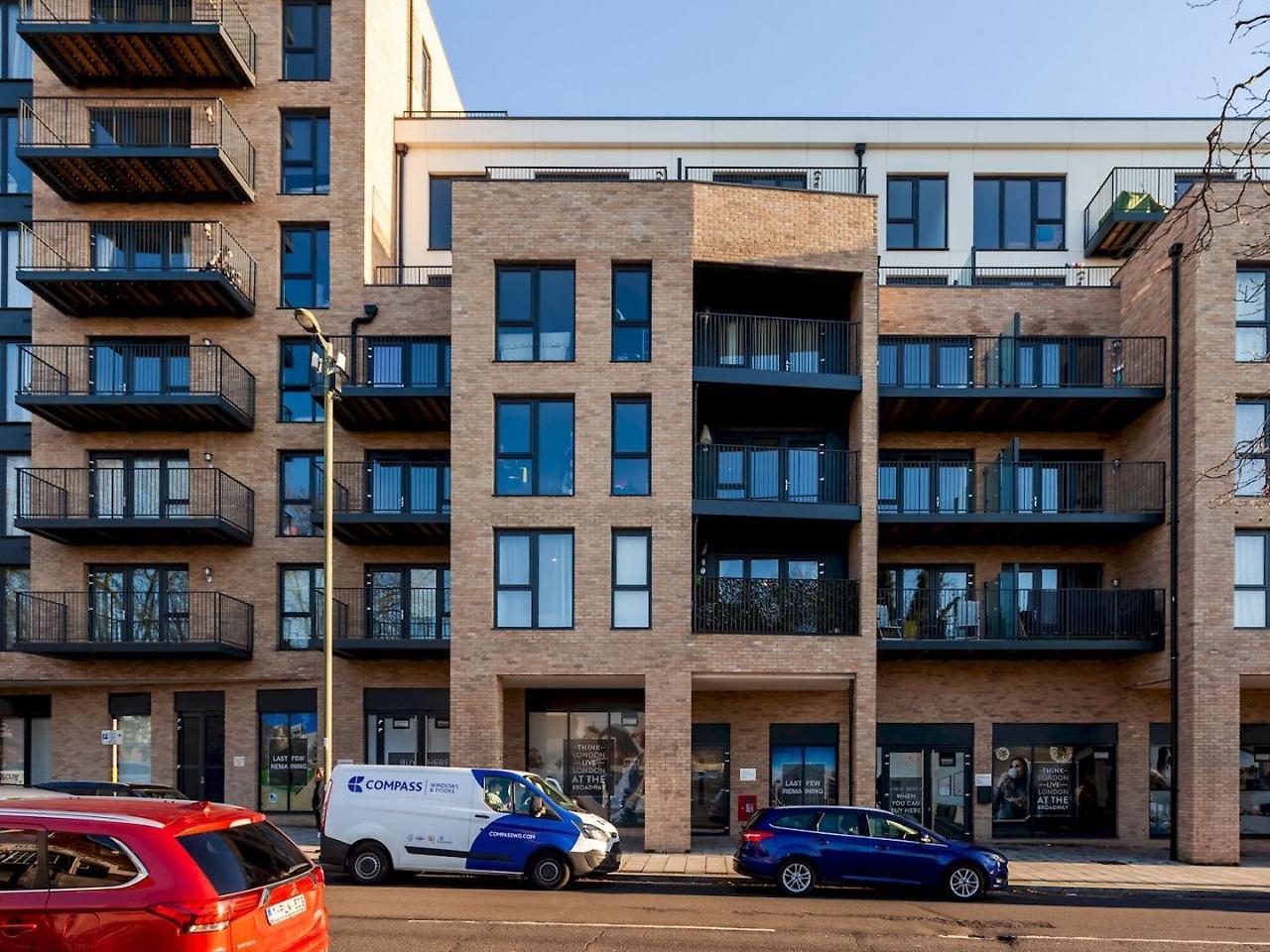 Classy Cricklewood Home 伦敦 外观 照片